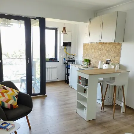 Apartament Retro By The Sea