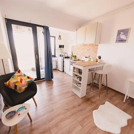 Retro By The Sea * Eforie Nord