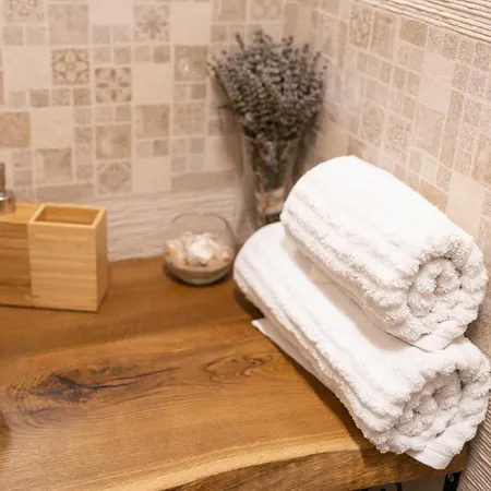 Apartment Retro By The Sea